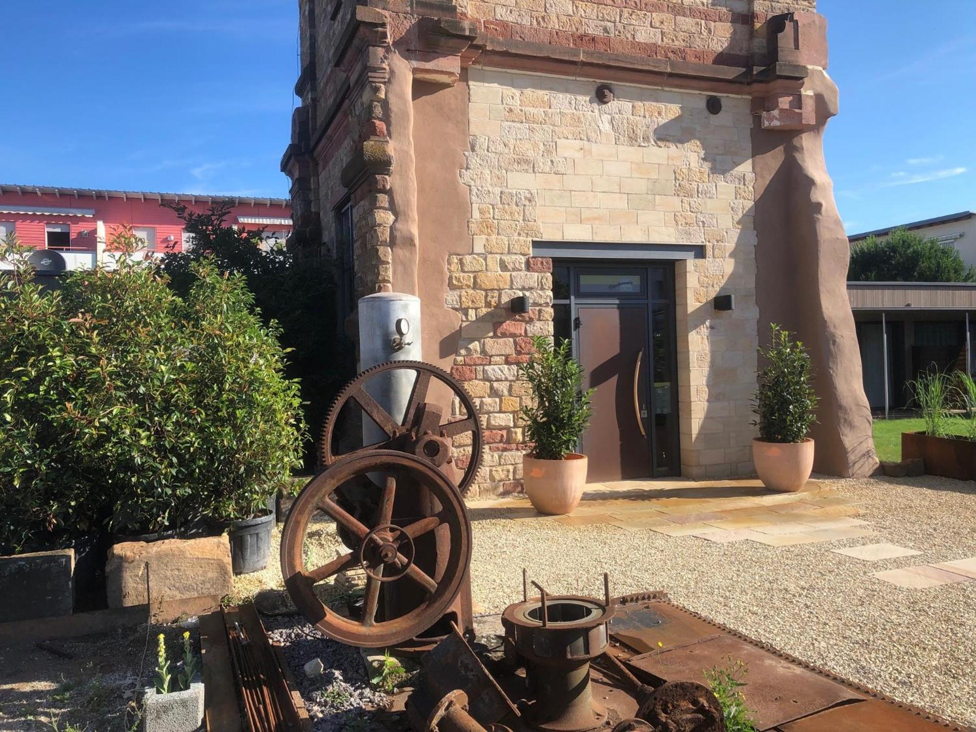 Barrierefreie Ferienwohnungen Am Wasserturm Landau - Suedpfalz Landau in der Pfalz Buitenkant foto